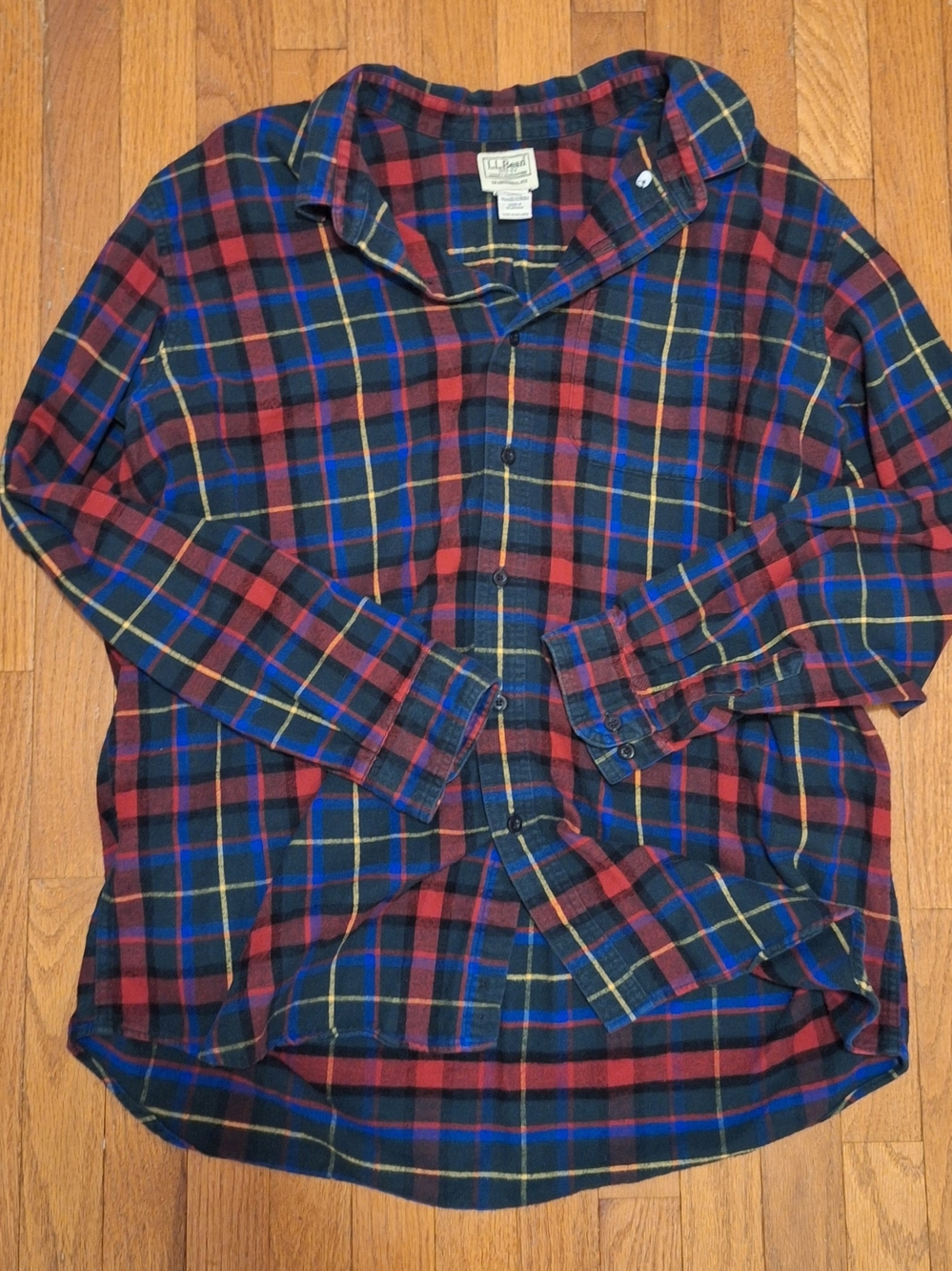 L.L. Bean Vintage Granola Men's Red, Navy & Yellow Plaid Button-Down Shirt